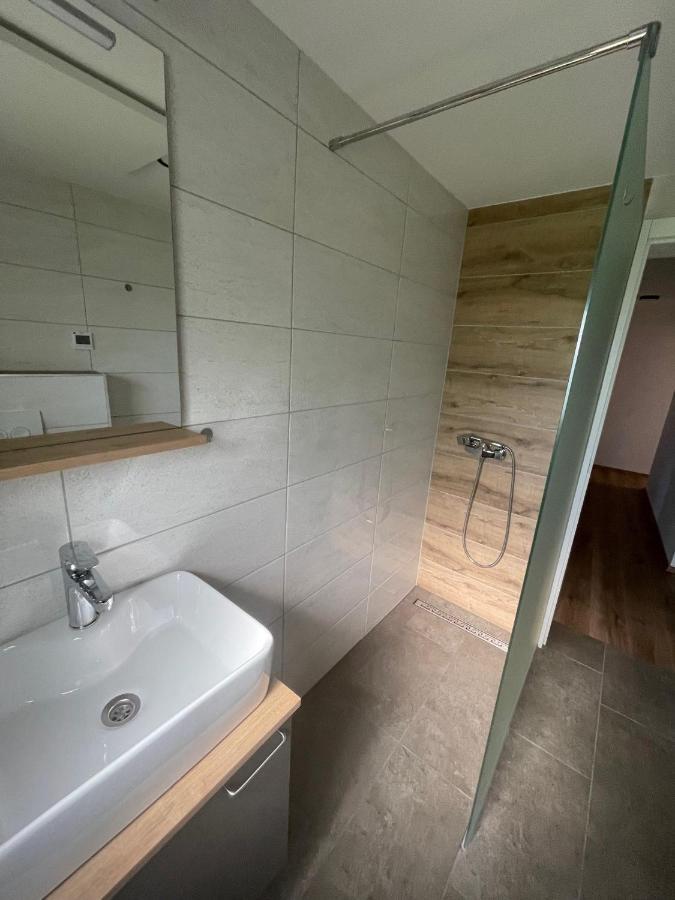 Azimut Hisa Apartment Tolmin Luaran gambar